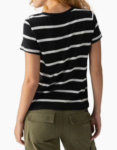 The Perfect Tee Black Stripe