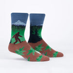 Load image into Gallery viewer, Welcome To My Hood Men&#39;s Crew Socks
