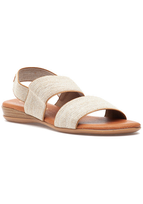 Nigella Sandal