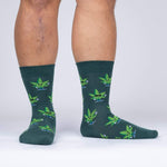 Load image into Gallery viewer, Peace Out Men&#39;s Crew Socks
